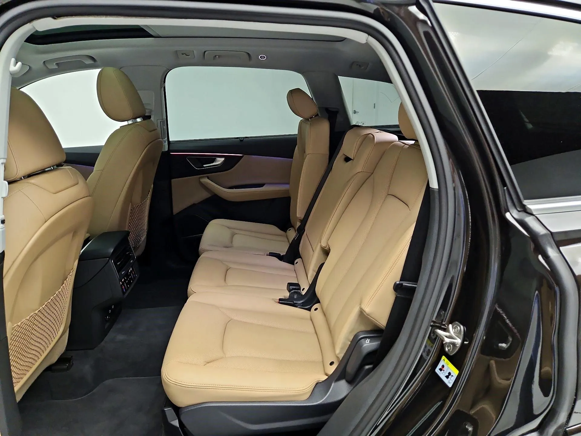 2024  Audi  Q7 Premium Plus