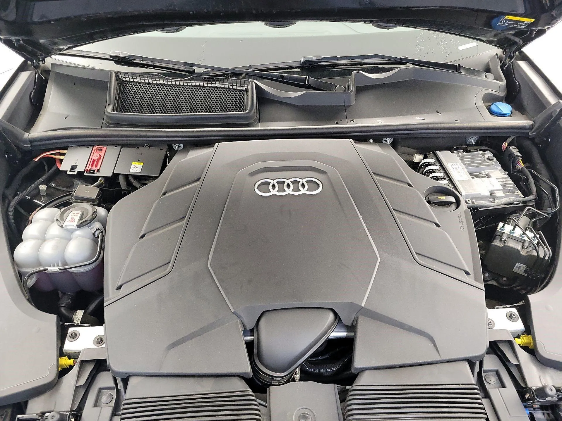 2021  Audi  Q8 Prestige