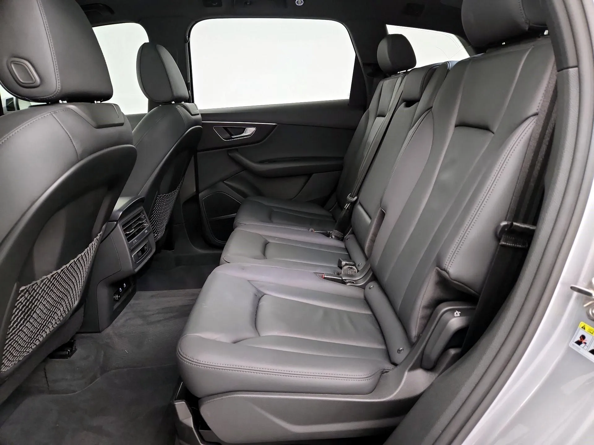 2022  Audi  Q7 Premium Plus