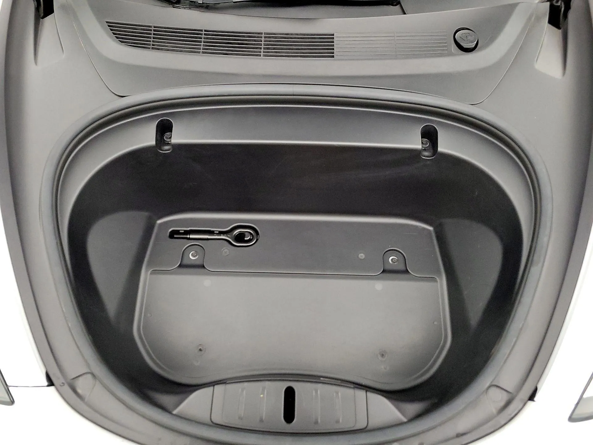 2020  Tesla  Model 3 Standard Range Plus