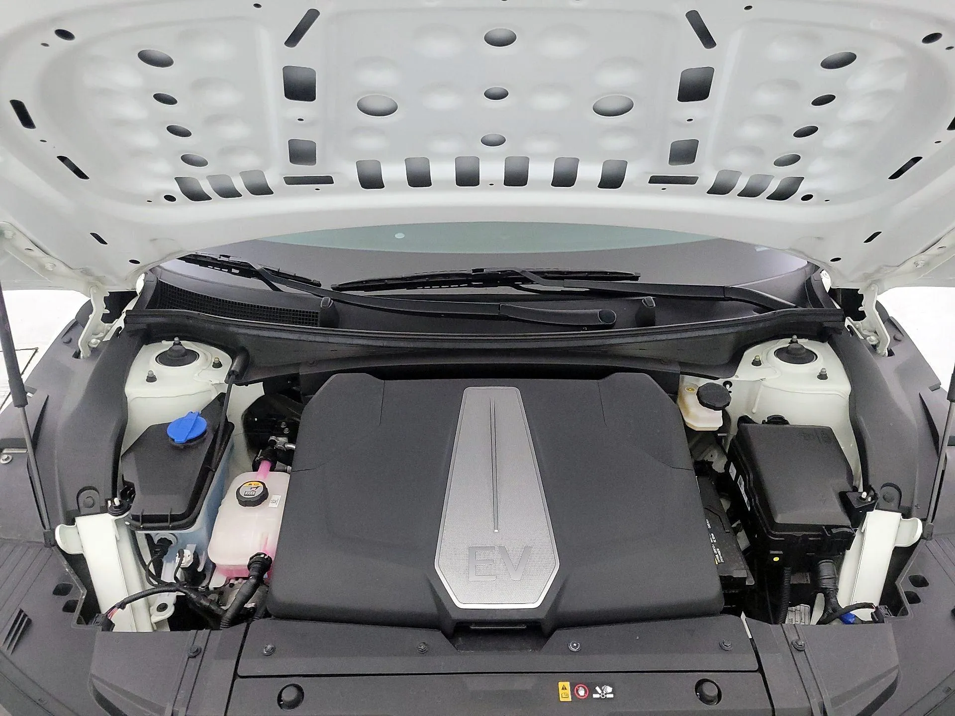 2022  Kia  EV6 Light