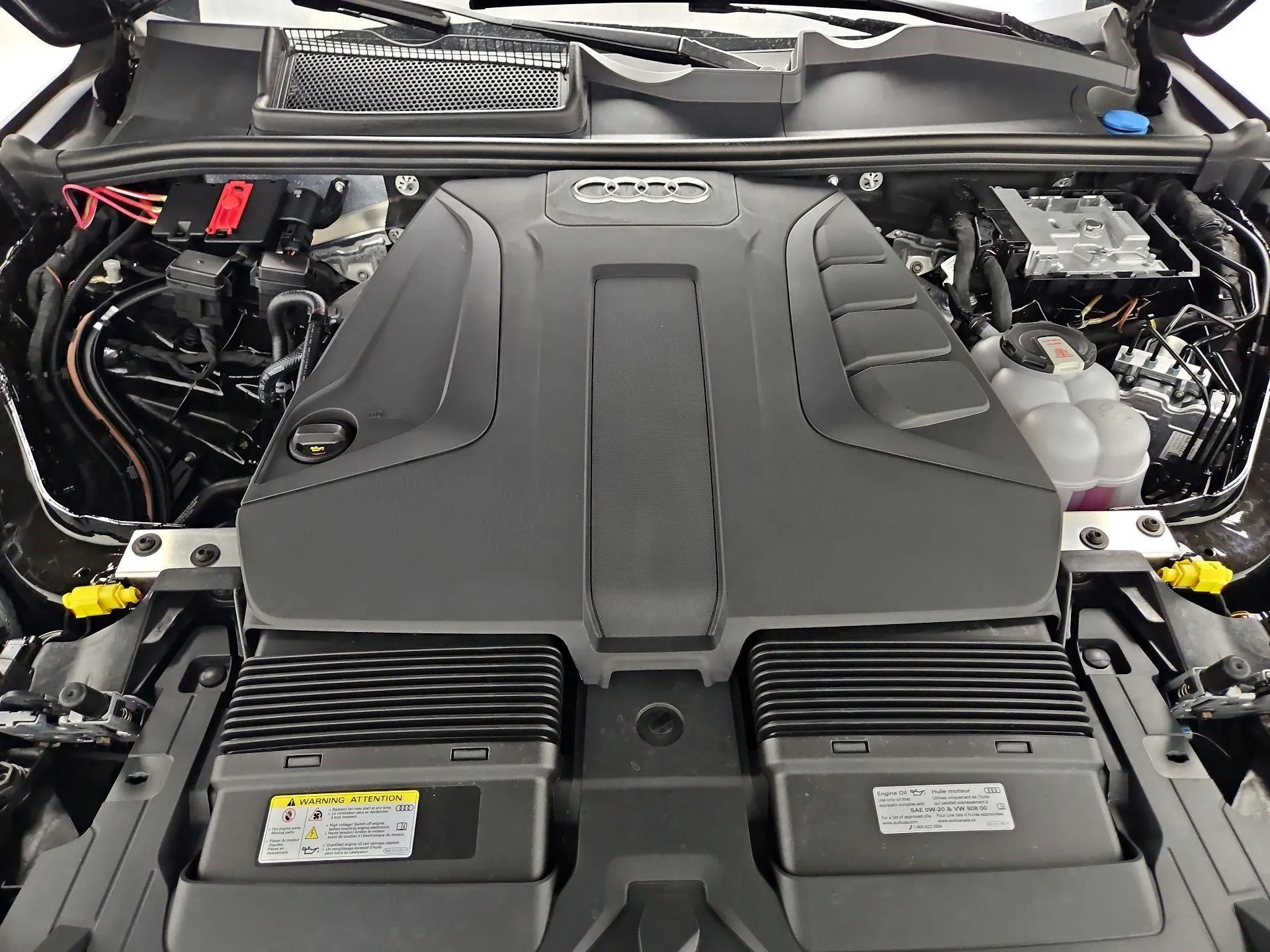 2024  Audi  Q7 Premium Plus