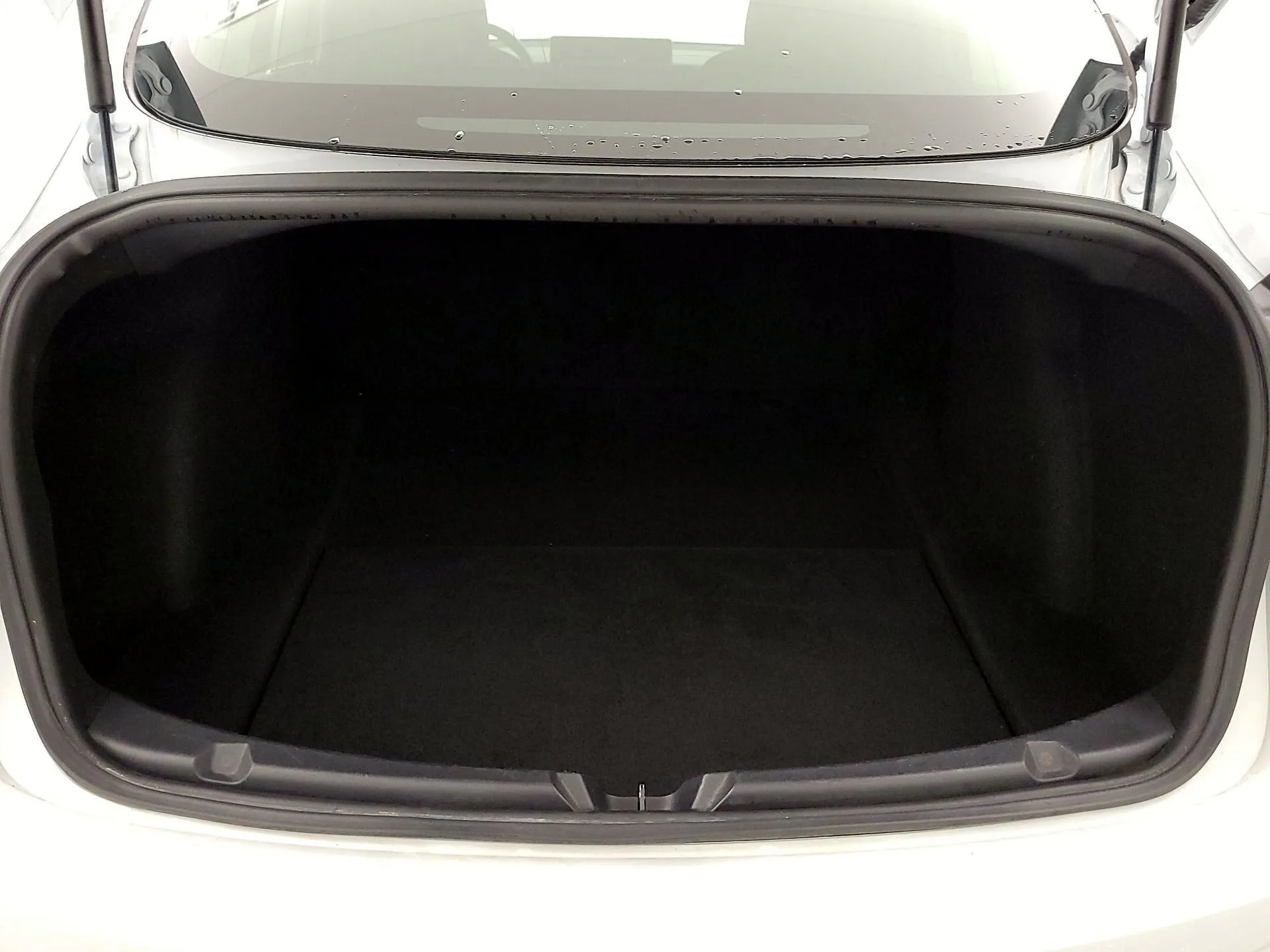 2020  Tesla  Model 3 Standard Range Plus
