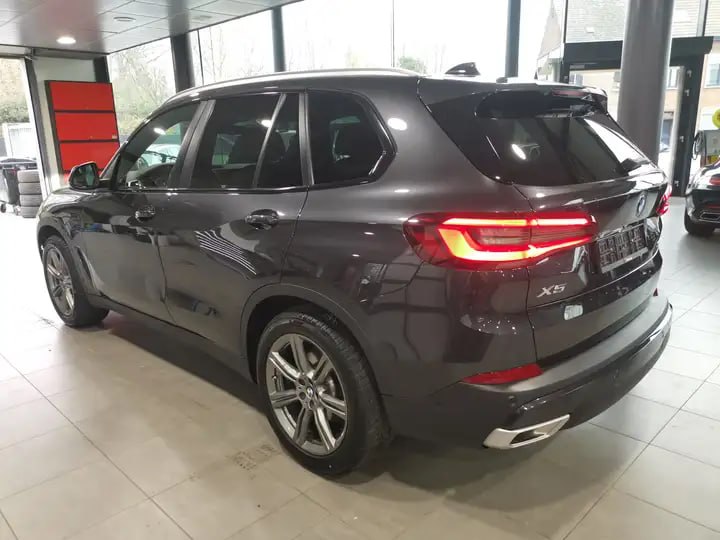 2023 BMW X5