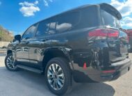 Toyota Land Cruiser 300 GX.R Armored